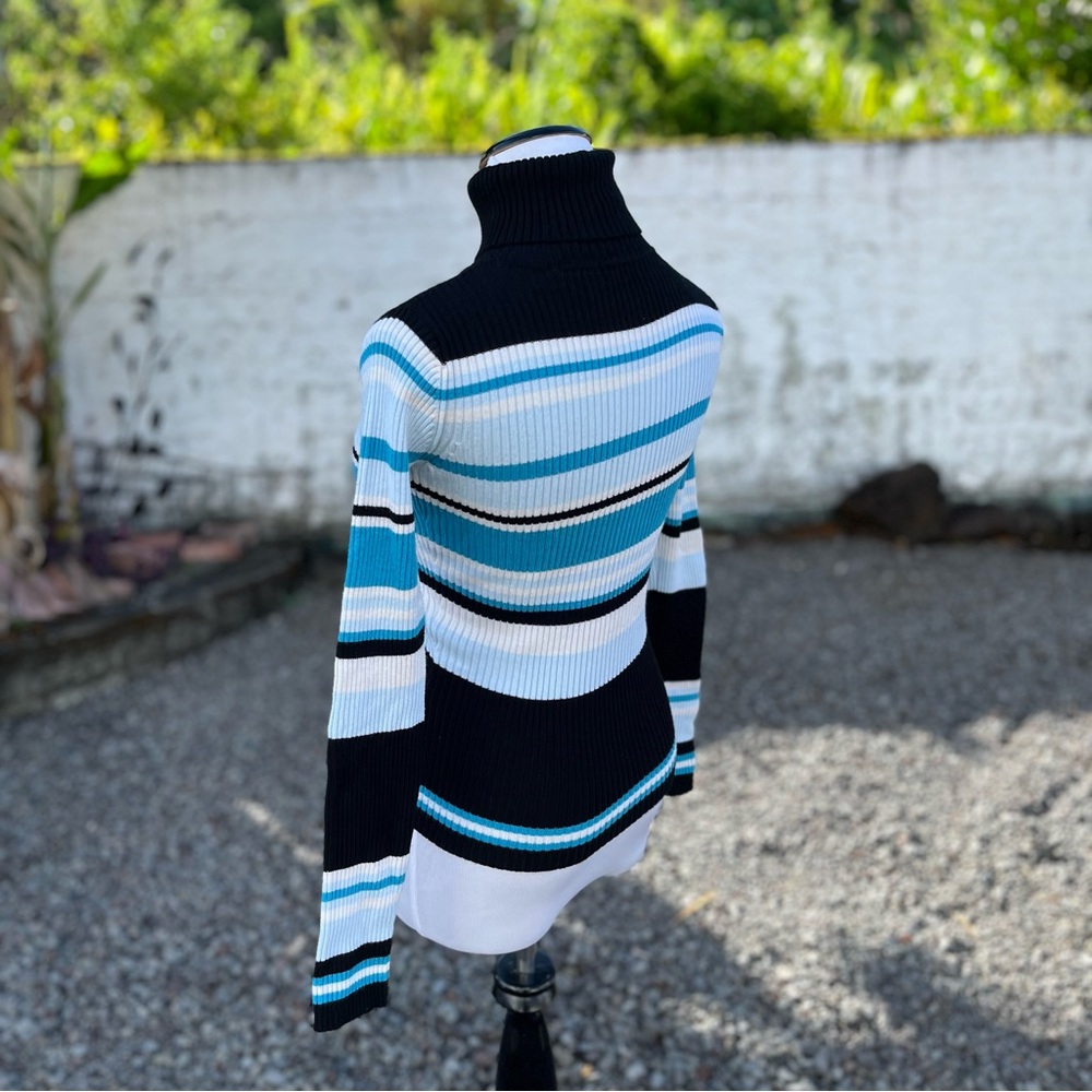 Vintage Y2K Striped Turtleneck - Picture 3 of 16